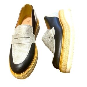 Pollini size 7 (37) EUC near new platform wicker Black & Silver Textured loafers